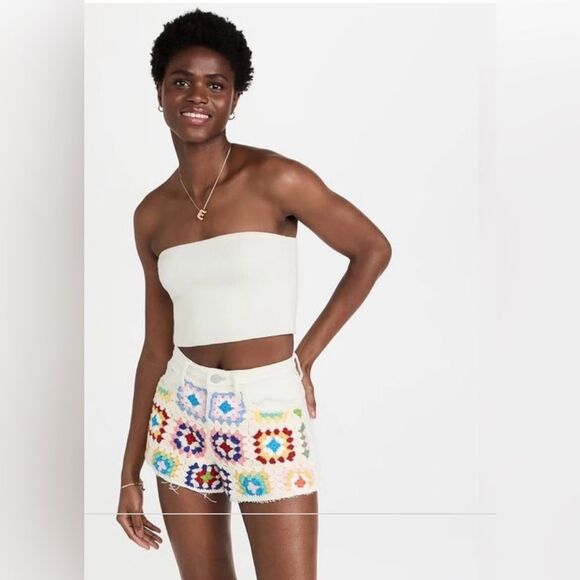 BLANK NYC Love Is Love Denim Crochet Shorts White Multicolor - 25 - Picture 2 of 7